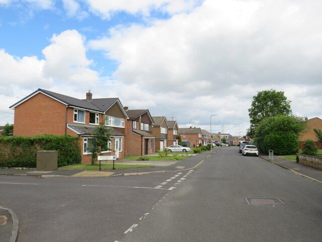 Semi-detached houses on Mayfield Crescent, Eaglescliffe
